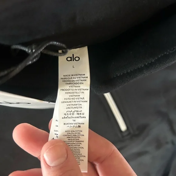 ALO Yoga Black Zip-Up Pullover with Silver Zipper - Picture 3 of 4